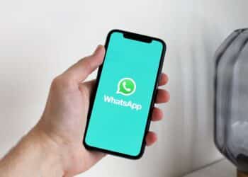 Austausch per WhatsApp-Gruppe