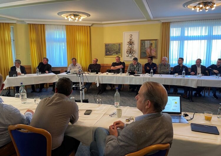 Zentralenverbund „Taxi Deutschland“ mit neuem Vorstand