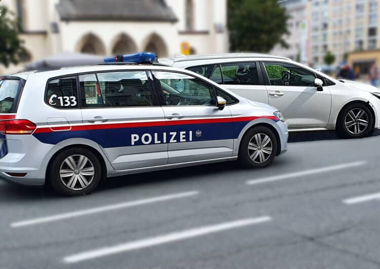 Falscher Taxilenker fährt in Wien Kontrolleur nieder