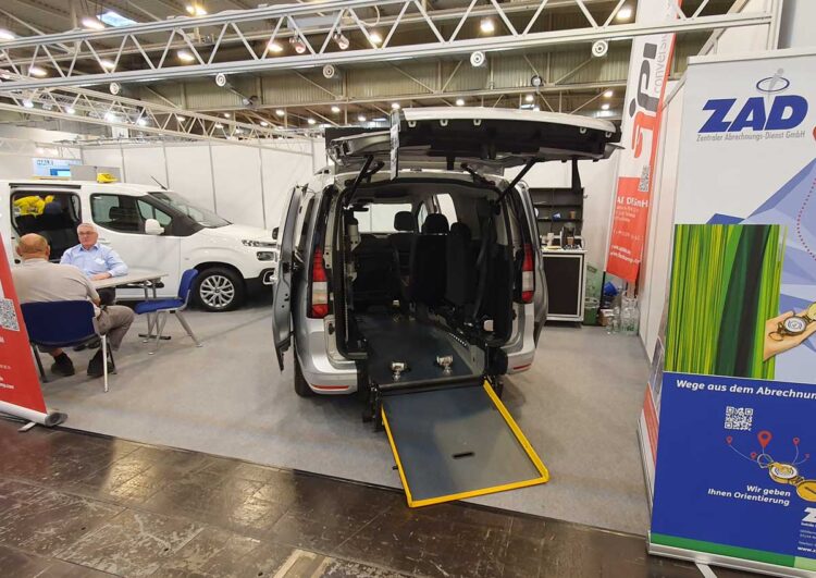 Die Rolliumrüster auf der Europäischen Taximesse