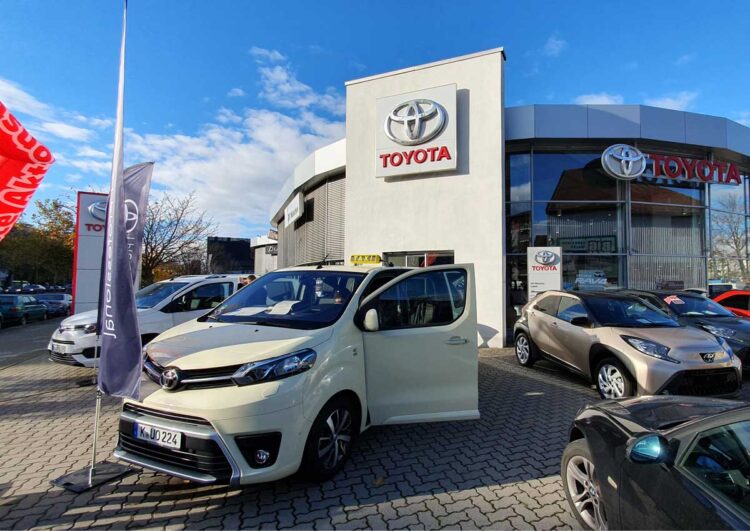 Hausmesse von Münchner Toyota-Händler: ein voller Erfolg