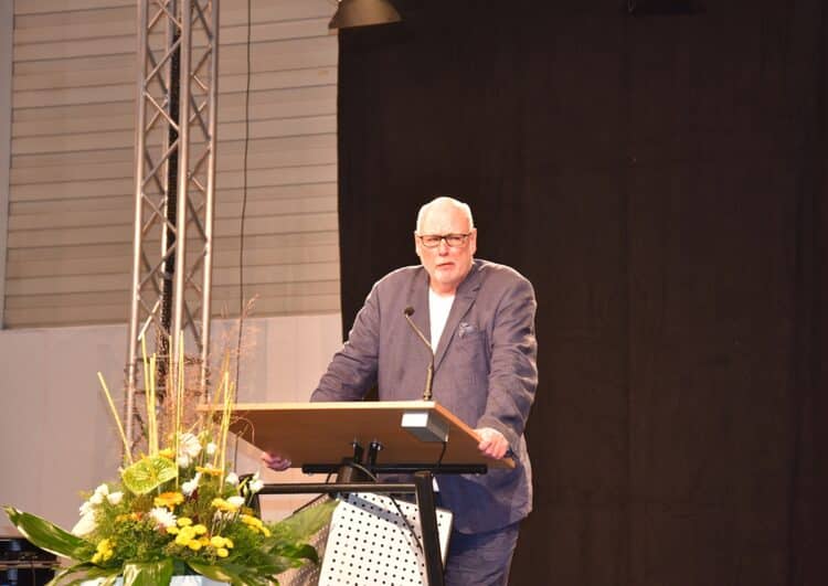 Große Würdigung zweier prominenter Gewerbevertreter: „Und tschüss!“