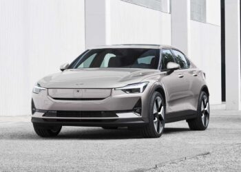Polestar 2: technisch überarbeitet ins neue Modelljahr