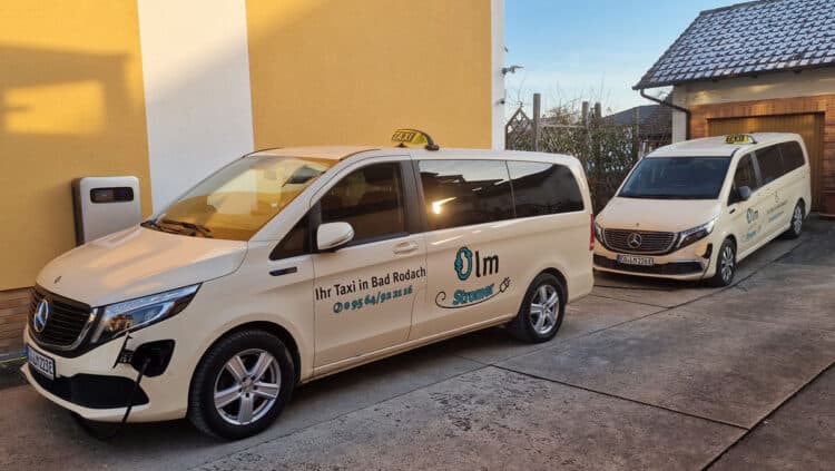 100 Prozent Strom – Ein Taxibetrieb hat seinen Fuhrpark umgestellt