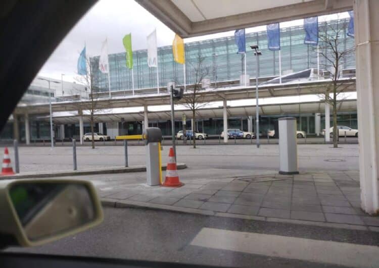 Flughafen-Streik: Der Frust von Münchens Taxlern