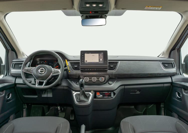 Nissan sponsert komplettes Taxipaket