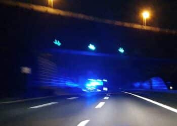 Auf der Autobahn ins Steuer gegriffen: Vorwurf des Mordversuchs – U-Haft