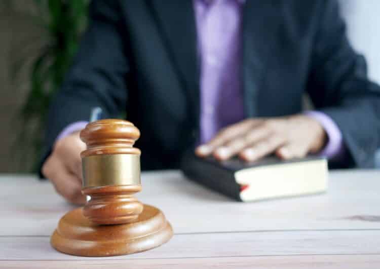 Wiener Rechtsprofessor: Kaum Ersatzansprüche gegenüber „Klimaklebern“