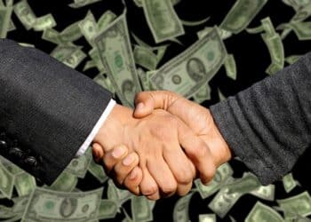 Will Geschäftsführer David Risher den Fahrdienstanbieter Lyft verkaufen?