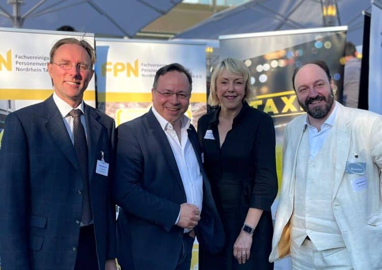 Verbände in NRW: Parlamentarischer Abend in Düsseldorf war voller Erfolg