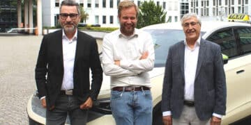 Hamburger E-Taxi Förderung durchbricht Schallmauer