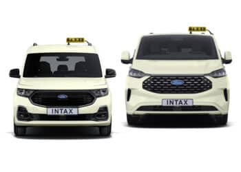 Ford schickt zwei neue Großraumtaxis auf den Weg