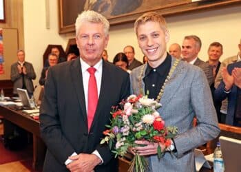 Krause: Statt Dienstwagen lieber Fahrrad, U-Bahn und ab und zu Taxi