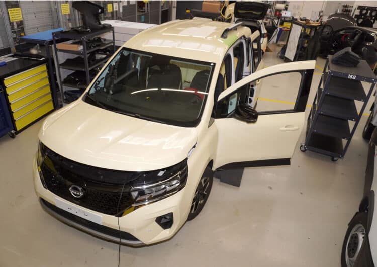 Mit zwei Antrieben ist der Nissan Townstar bald auch als Taxi erhältlich