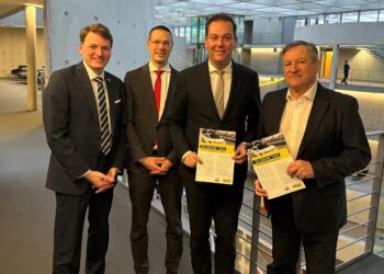 Als „Eilsache Taxi“ ins Wahlprogramm