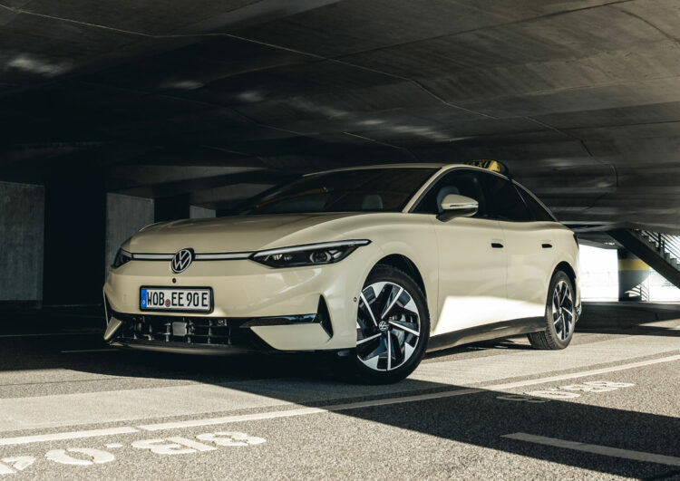 Neue Taxis von Volkswagen PKW