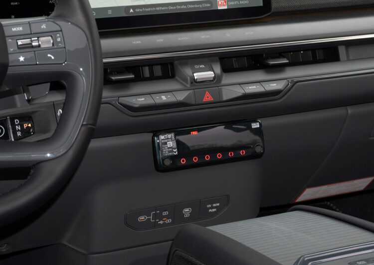 Zum silbernen Jubiläum ein E-Taxi mit sieben Sitzen