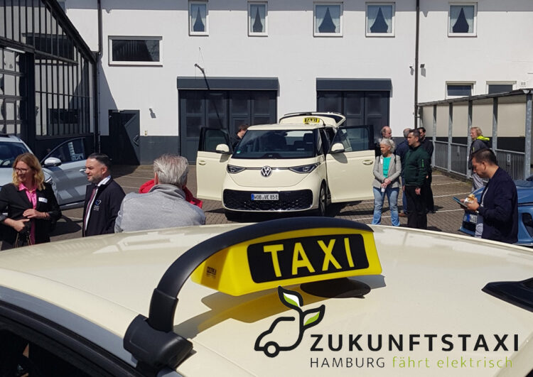 Hamburger E-Taxentag mit TSE-Infos – auch für Verbrenner-Besitzer