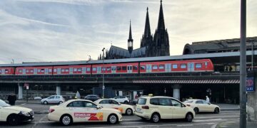 Stadt Köln legt Taxi-Gutachten einseitig aus