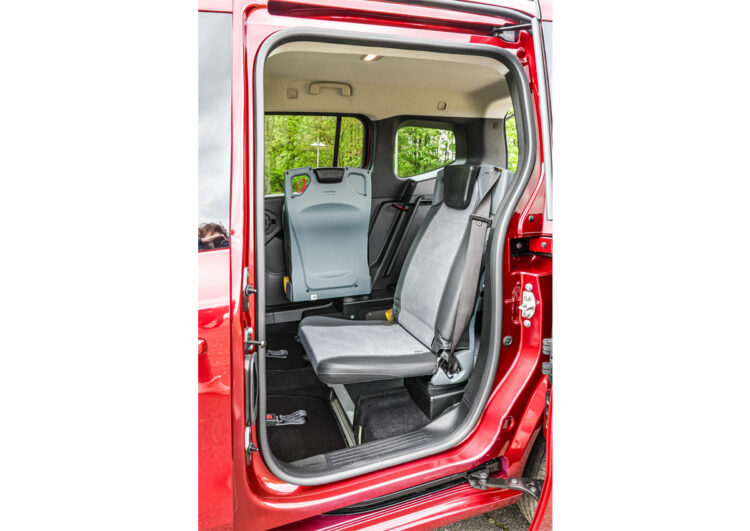 Nissan spricht über Taxis