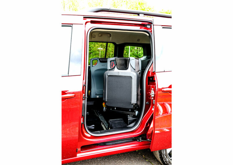 Nissan spricht über Taxis