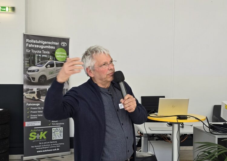 Premierenzeit beim Hamburger E-Taxentag