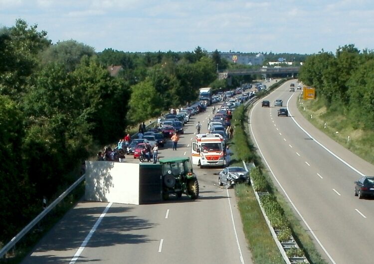 Zahlen und Fakten zu Müdigkeit am Steuer und Sekundenschlaf