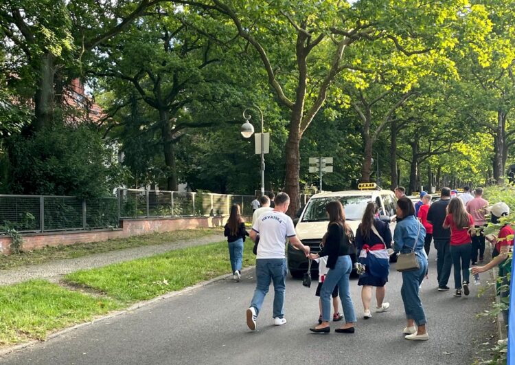 EM Polen – Österreich: Stadionzufahrt in Berlin (aktualisiert)