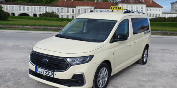 Ford (Grand) Tourneo Connect: Hochdachkombi und Inklusionstaxi