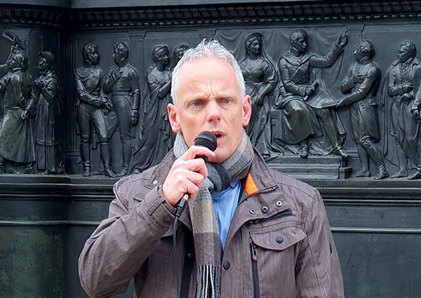 Firmenbestattungen: Kollar spricht von Steuerhinterziehung, Schopf erstattet Anzeige