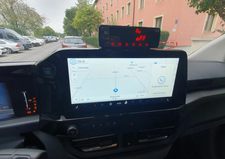 Neues Großraumtaxi aus Köln