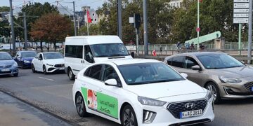 Uber-Plage: Leverkusener Taxigewerbe fordert Mindesttarif und Korridor