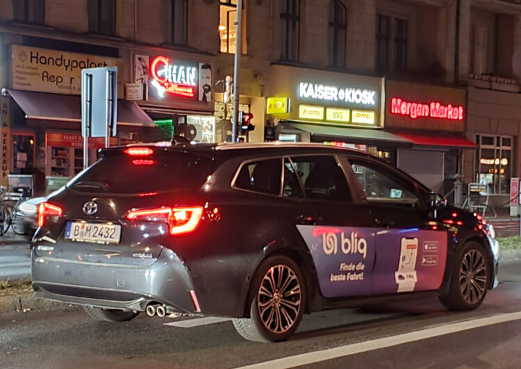 Langsame Politik: Mietwagen-Mindesttarif in Berlin erst 2025