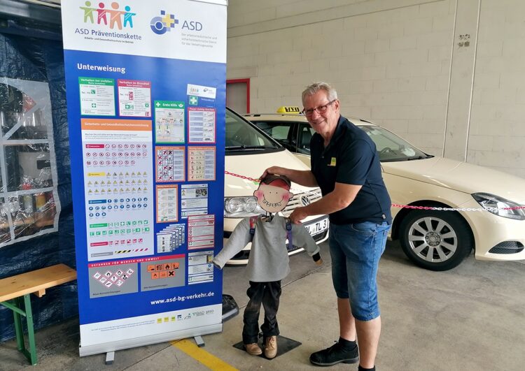 Sicherheit im Fokus: Der zweite Ortenauer Taxi-Verkehrssicherheitstag 2024