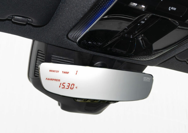 Erste Beweisfotos – E-Klasse wird zum Taxi umgerüstet