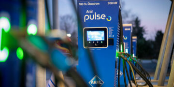 Exklusives, aber leider auch geheimnisvolles Angebot für Hamburger E-Taxis