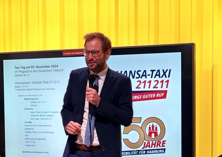 Mega-Taxi-Tag Hamburg im Megastore