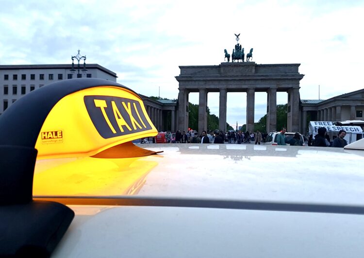 Taxi Berlin passt Funkgebühren exakt in Höhe der Inflation an