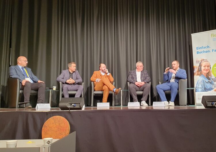 Hochkarätige Fachpodien auf der Europäischen Taximesse