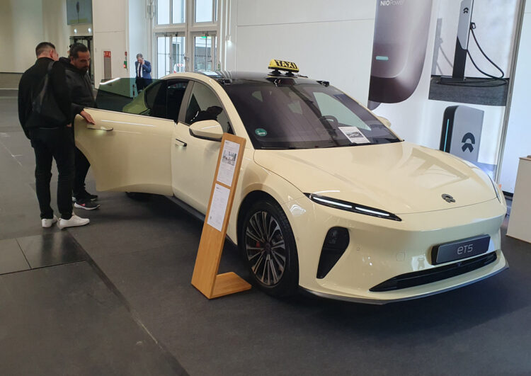 BYD, Nio & Co: Chinesen erobern die Taximesse