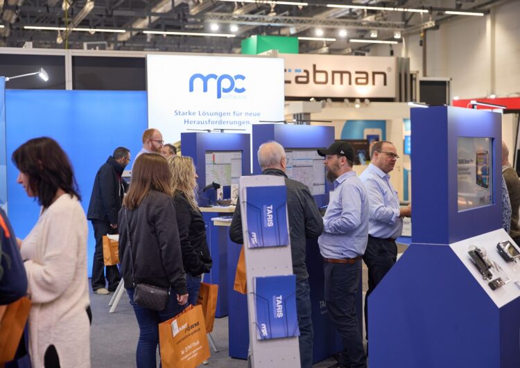 Taximesse: Etablierter Komplettanbieter und ein Neuling