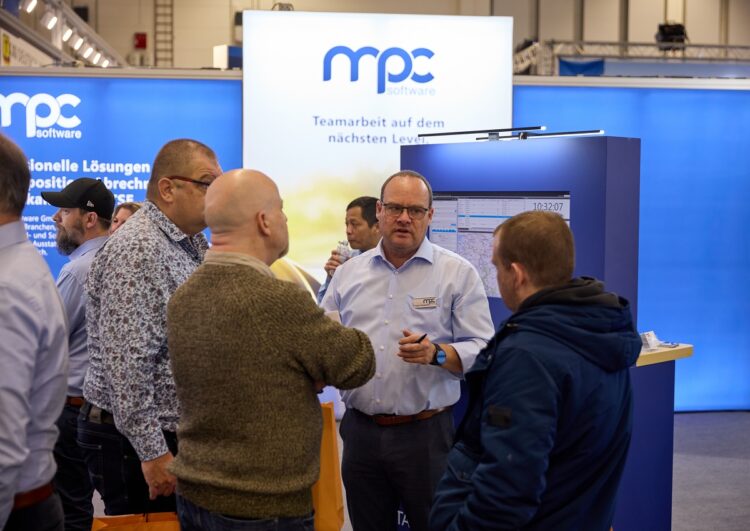 Taximesse: Etablierter Komplettanbieter und ein Neuling