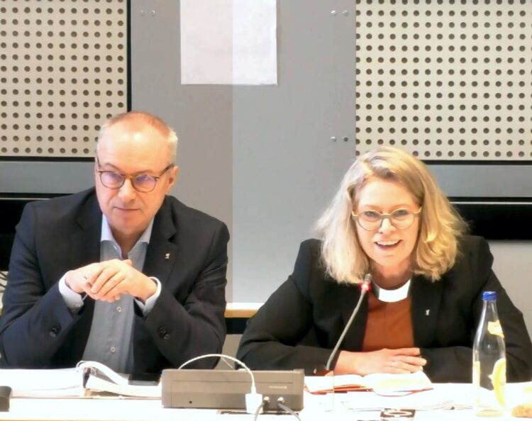 Berliner Mindestfahrpreise, Teil 1: Dringlicher Antrag angenommen