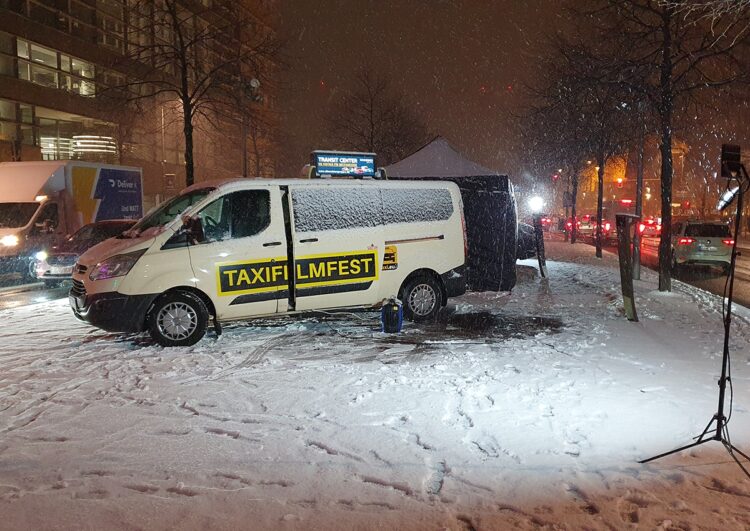 Überraschung beim Taxi-Film-Fest: Regisseurin erscheint persönlich