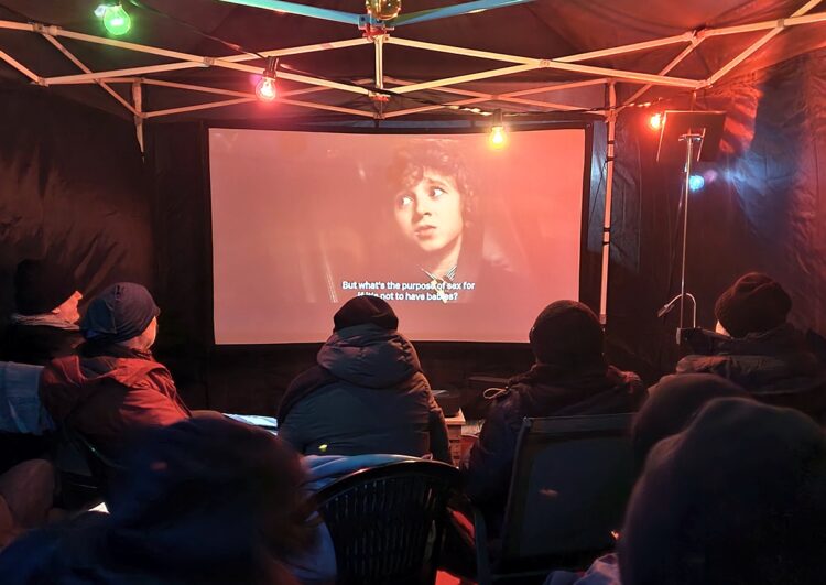 Überraschung beim Taxi-Film-Fest: Regisseurin erscheint persönlich