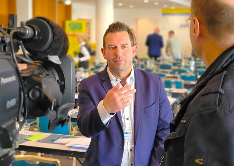 Die mühevolle Arbeit eines Taxiverbands für das ÖPNV-Taxi