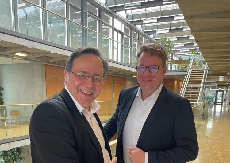 Lähmendes Eichgesetz: Politiker Carsten Müller hakt bei Prüfbehörde nach