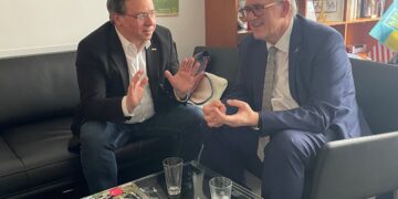 Lähmendes Eichgesetz: Politiker Carsten Müller hakt bei Prüfbehörde nach