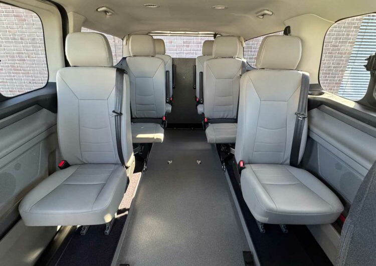 Rollstuhlbeförderung auf Augenhöhe