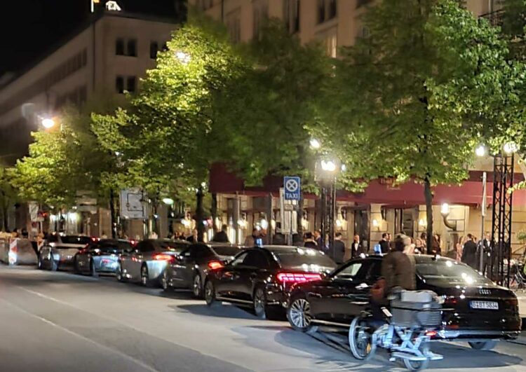 Umgang mit Uber: Die Doppelmoral der Presse